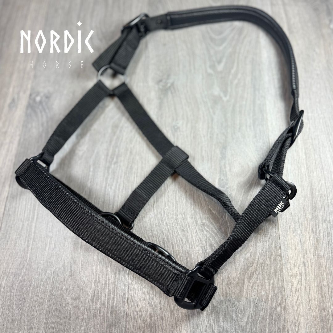 Nordic Horse Grimesæt Black